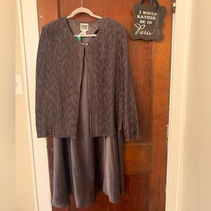 NWOT 2 Piece Skirt and Jacket Set